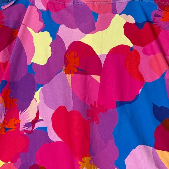 NipTuck Joanne One Piece Swimsuit Womens Sz 8 Floral Beachwear Vacation Resort - Picture 5 of 9